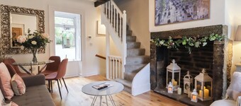 The Snug on the Cobbles