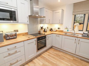 Fridge, dishwasher, cookware/dishes/utensils - Deer Wood At Applethwaite Hall (Windermere)