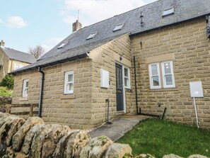 Unclassified image, 5 of 22, button