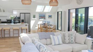 ๊ฑฐ์ค ๊ณต๊ฐ