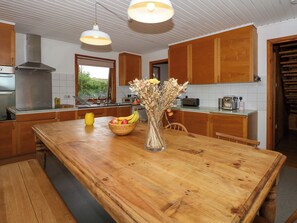 Fridge, dishwasher, electric kettle, toaster