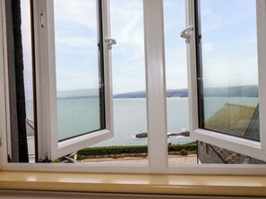 Interior - Blue Horizon (Port Isaac)