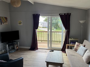 Cottage | Living area