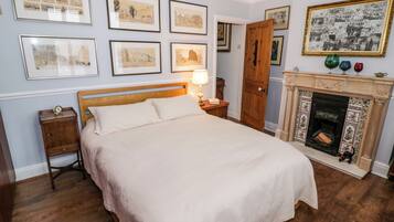 2 bedrooms, individually decorated, individually furnished, free WiFi