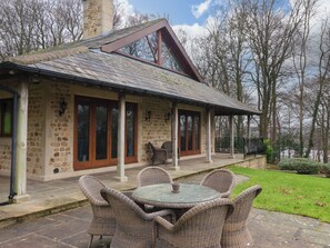 Outdoor dining - Sandy Gate (Knaresborough)