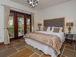 4 slaapkamers, individueel gedecoreerd, individueel gemeubileerd