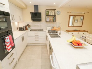 Fridge, dishwasher, electric kettle, toaster