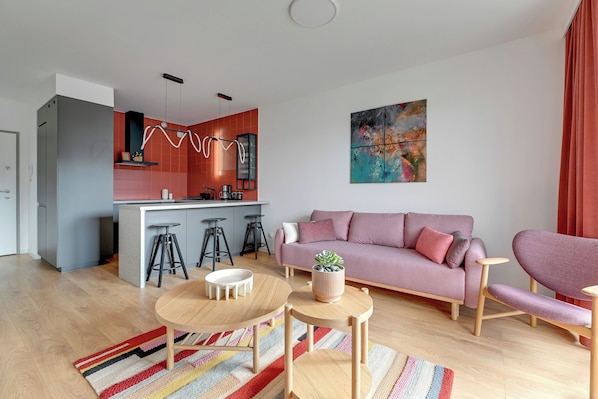 Apartment, 1 Schlafzimmer, Balkon | Wohnzimmer