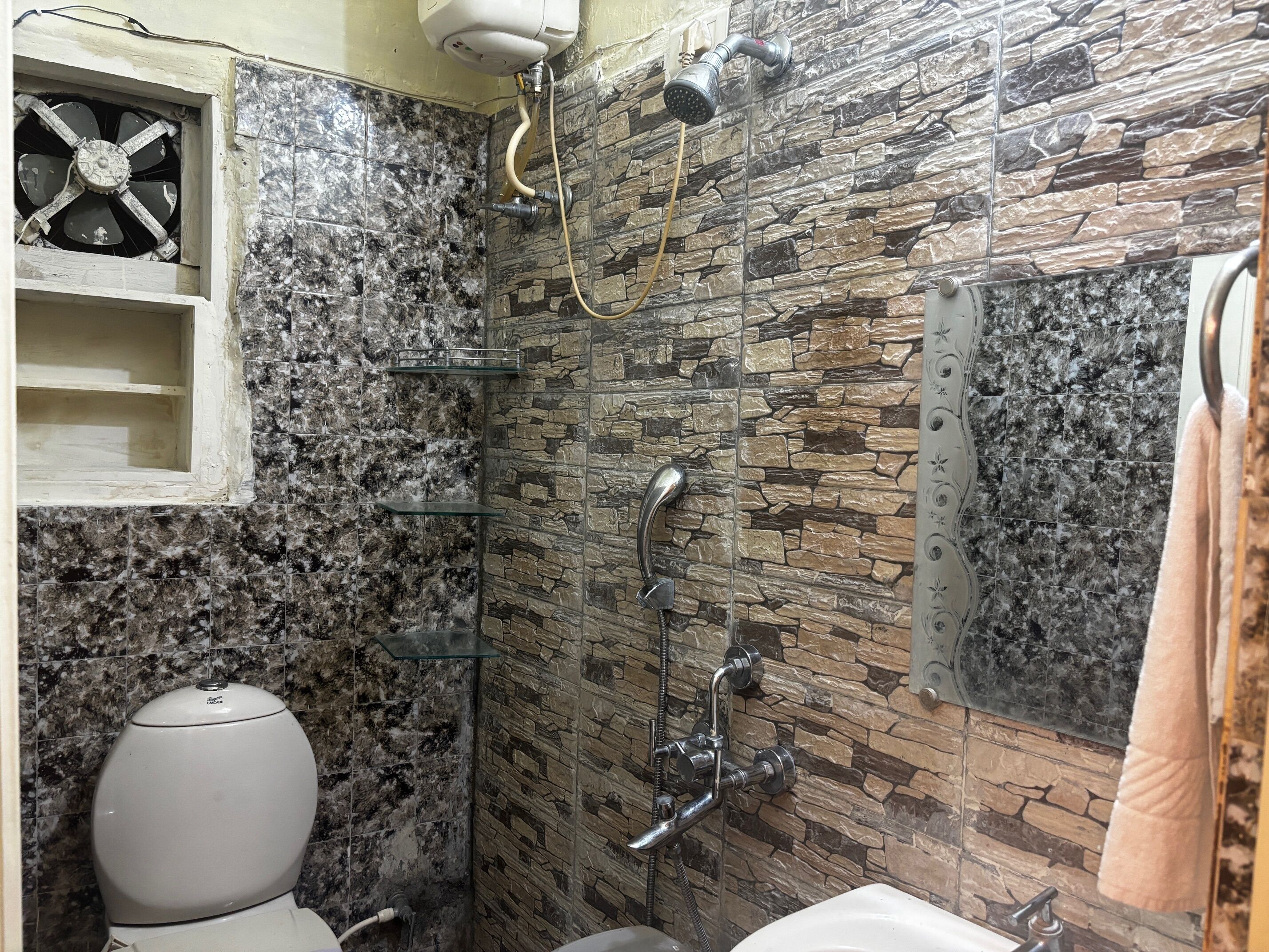 Foto - Hotel Thakur Galaxy, Sadar Market