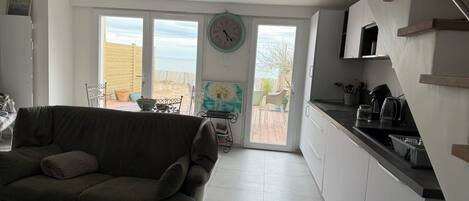 Smart-TV, bøker og musikkbibliotek