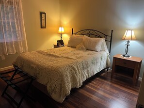 2 chambres, fer et planche à repasser, Wi-Fi gratuit, draps fournis