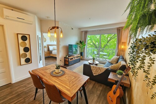 •V.I.P Stay - Downtown with Free Indoor Parking