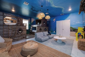 Interior - Luxury 9BR Gem: Heated Pool, Theater & Theme Rooms (Kissimmee)