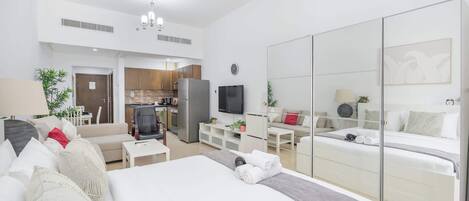 Bügeleisen/Bügelbrett, WLAN, Bettwäsche