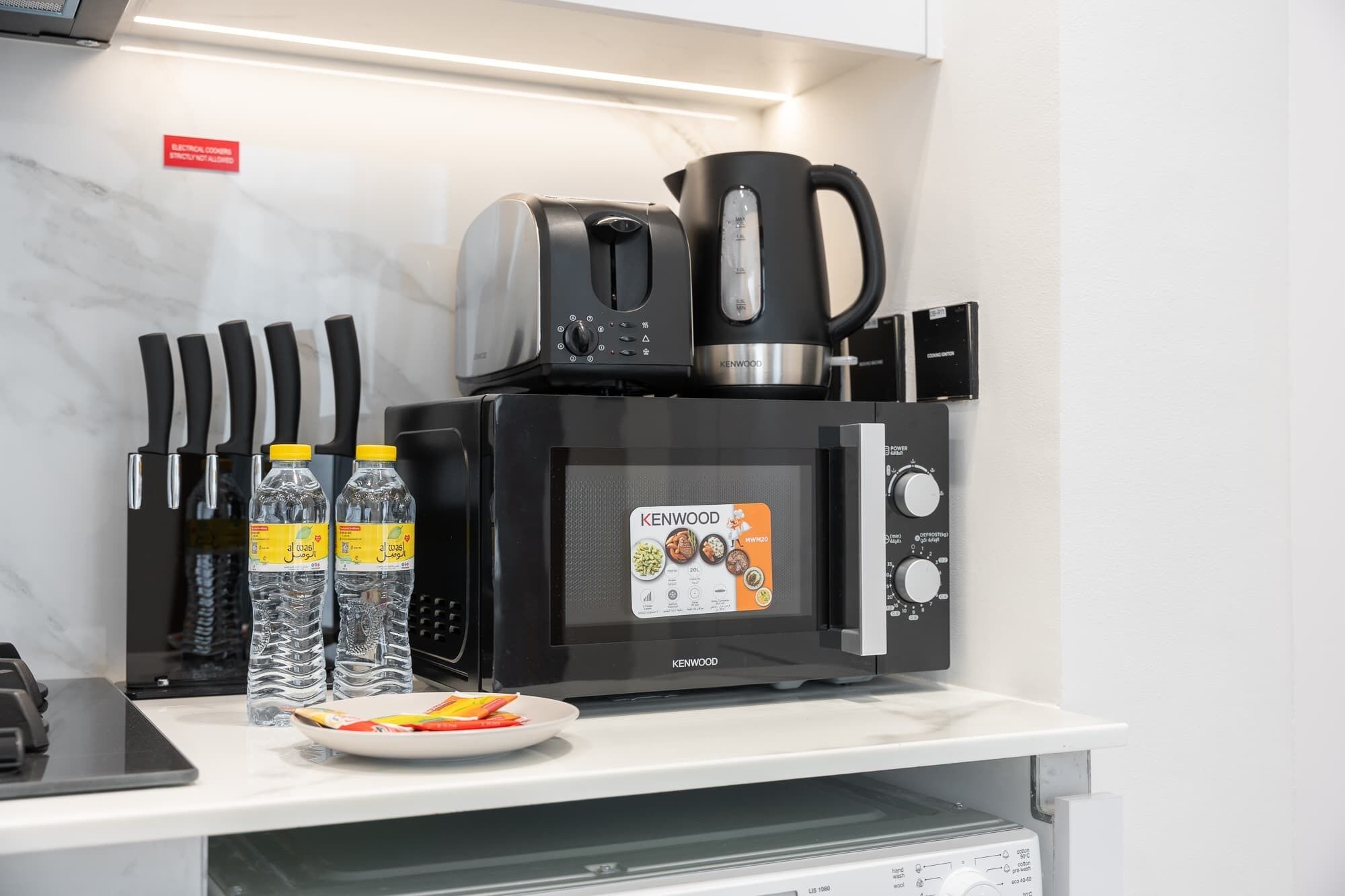 Fridge, microwave, stovetop, toaster