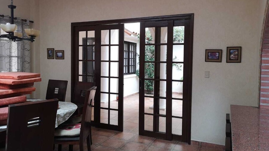 CASA DE HUÉSPEDES
