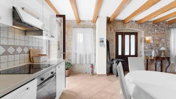 House, Private Pool | Private kitchen | Coffee/tea maker, electric kettle, toaster, freezer