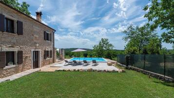 Seasonal outdoor pool