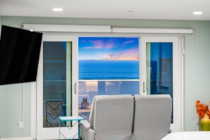 Interior - 20% Off Feb Amazing Reviews & Views, Walk To Beach (Oxnard)