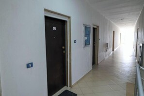 Apartment, Balcony