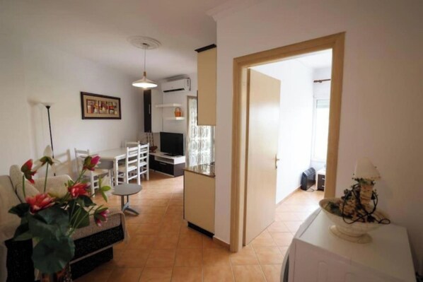 Apartment, Balcony | Free WiFi