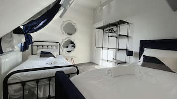 10 bedrooms, iron/ironing board, travel cot, free WiFi