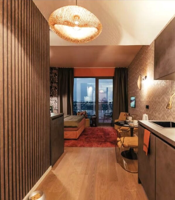 4 chambres, fer et planche à repasser, Wi-Fi, draps fournis