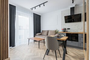 Huoneisto, parveke | Olohuone