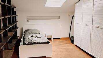 1 Schlafzimmer, Bügeleisen/Bügelbrett, WLAN, Bettwäsche