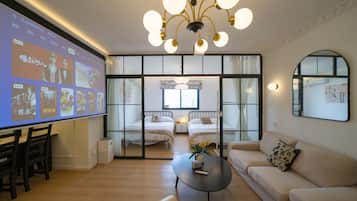 Family Condo, City View | Living area