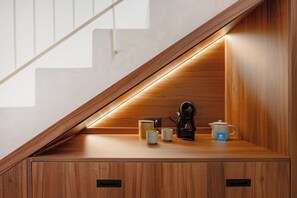 Comfort Duplex, 2 Bedrooms, Non Smoking | Coffee and/or coffee maker