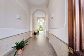 Interior - 4BNB - Stylish & Spacious Apartment near Vatican (Roma)