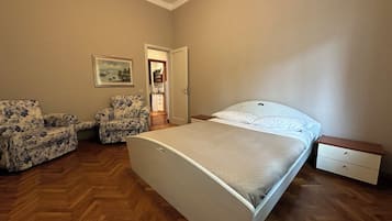 Family Apartment | 1 bedroom, iron/ironing board, free WiFi