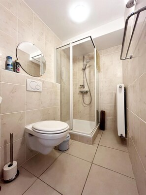 Apartment | Badezimmer