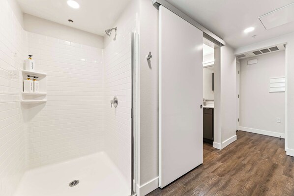 Doccia, asciugacapelli