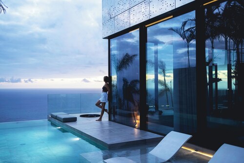 Saudade Residence - Futuristic Ultra Luxury Ocean Zen Retreat - Award Winning