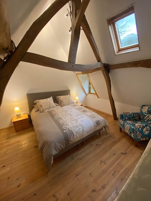 2 bedrooms, iron/ironing board, WiFi, bed sheets - Country house. Relaxation, letting go, serenity. Pets welcome🐾 (Quilen)