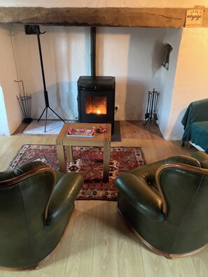 Interior - Country house. Relaxation, letting go, serenity. Pets welcome🐾 (Quilen)