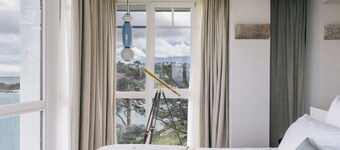 Les Bassans - Fontenille Collection