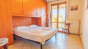 1 Schlafzimmer, Bügeleisen/Bügelbrett, kostenloses WLAN