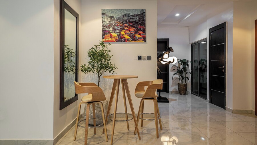 George Residence Ologolo Lekki