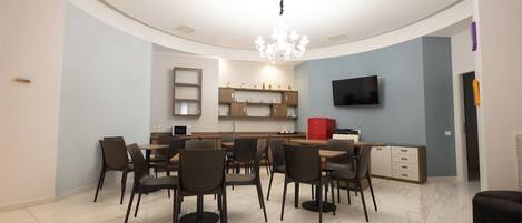 تناول الطعام