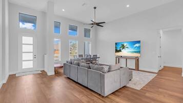 Smart TV