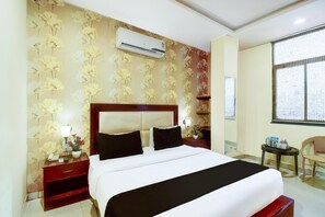 House | 1 bedroom, laptop workspace - Luxury Stays With Pool Near Akshardham Temple (Jaipur)