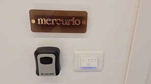 Basic Room, Courtyard View | Down comforters, in-room safe, desk, soundproofing - Gemini Suite (Naples)