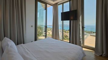 4 bedrooms, free WiFi, bed sheets