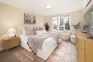 4 Schlafzimmer, Schreibtisch, Bügeleisen/Bügelbrett, kostenloses WLAN