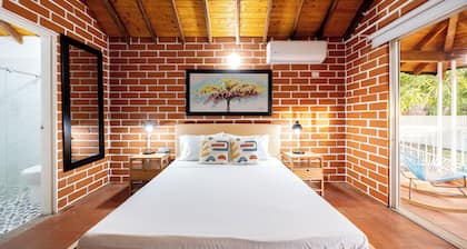 Villa Salma | Ac, Piscina, 21 personas Â