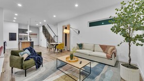 Living area - Luxury Dallas Retreat, Hot Tub, Movie Room , Arcade Lounge, Tonal Gym, 6 Guest (Dallas)