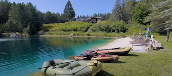 Serene Camping Retreat with Freshwater Pond in Clarington Bowmanville